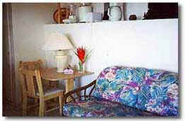 cottage.jpg (16534 bytes)